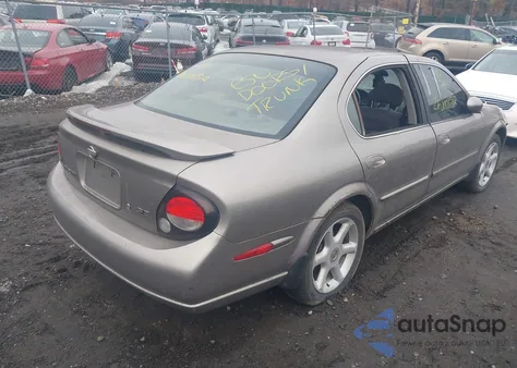 2001 Nissan Maxima Se z USA, uszkodzony, nr VIN JN1CA31D81T618876